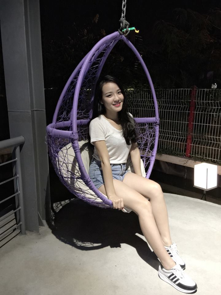 与凤行